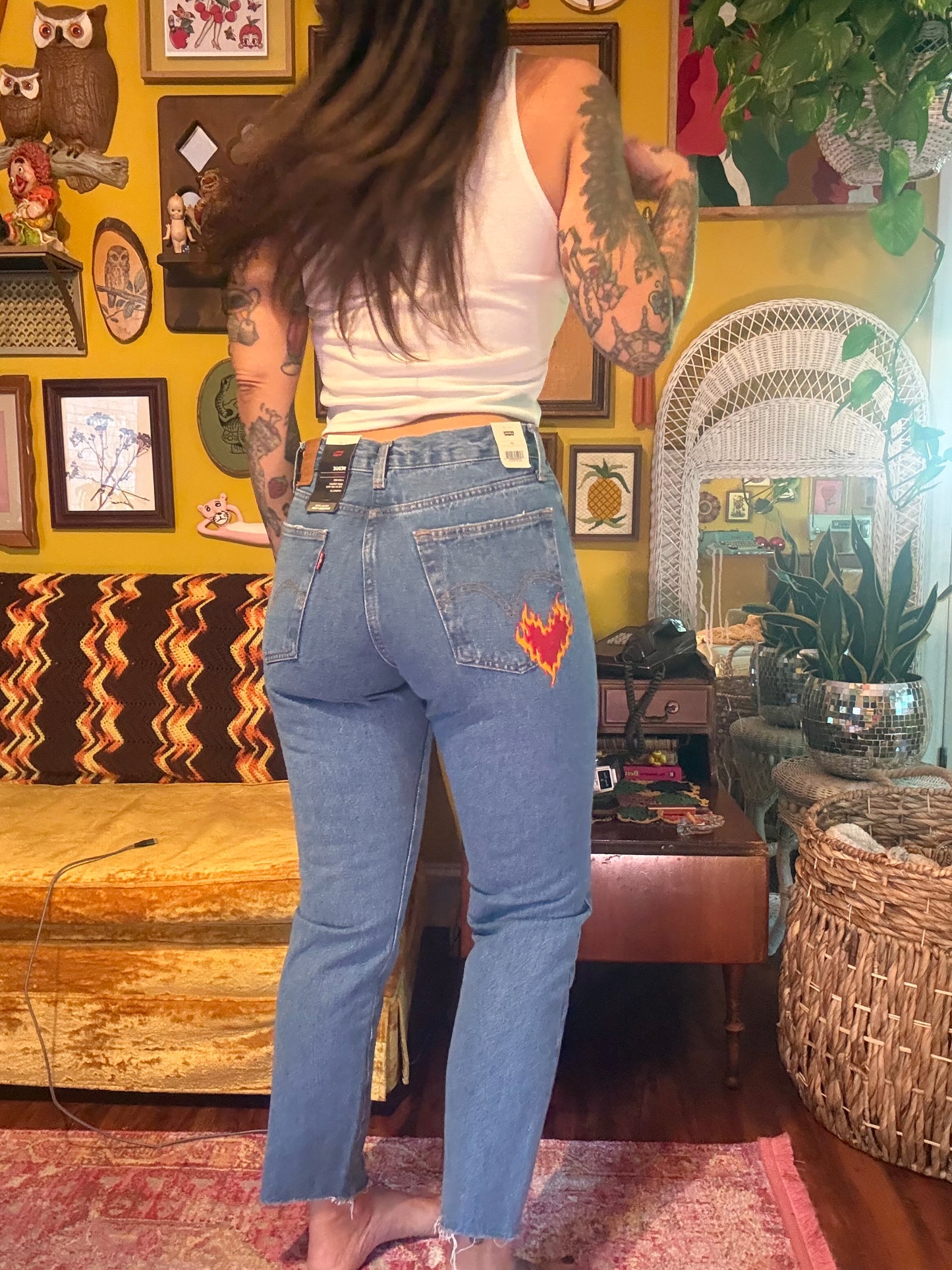 Wear Your Heart On Your Cheek 29" Levi's Wedgie NWT Denim Jeans