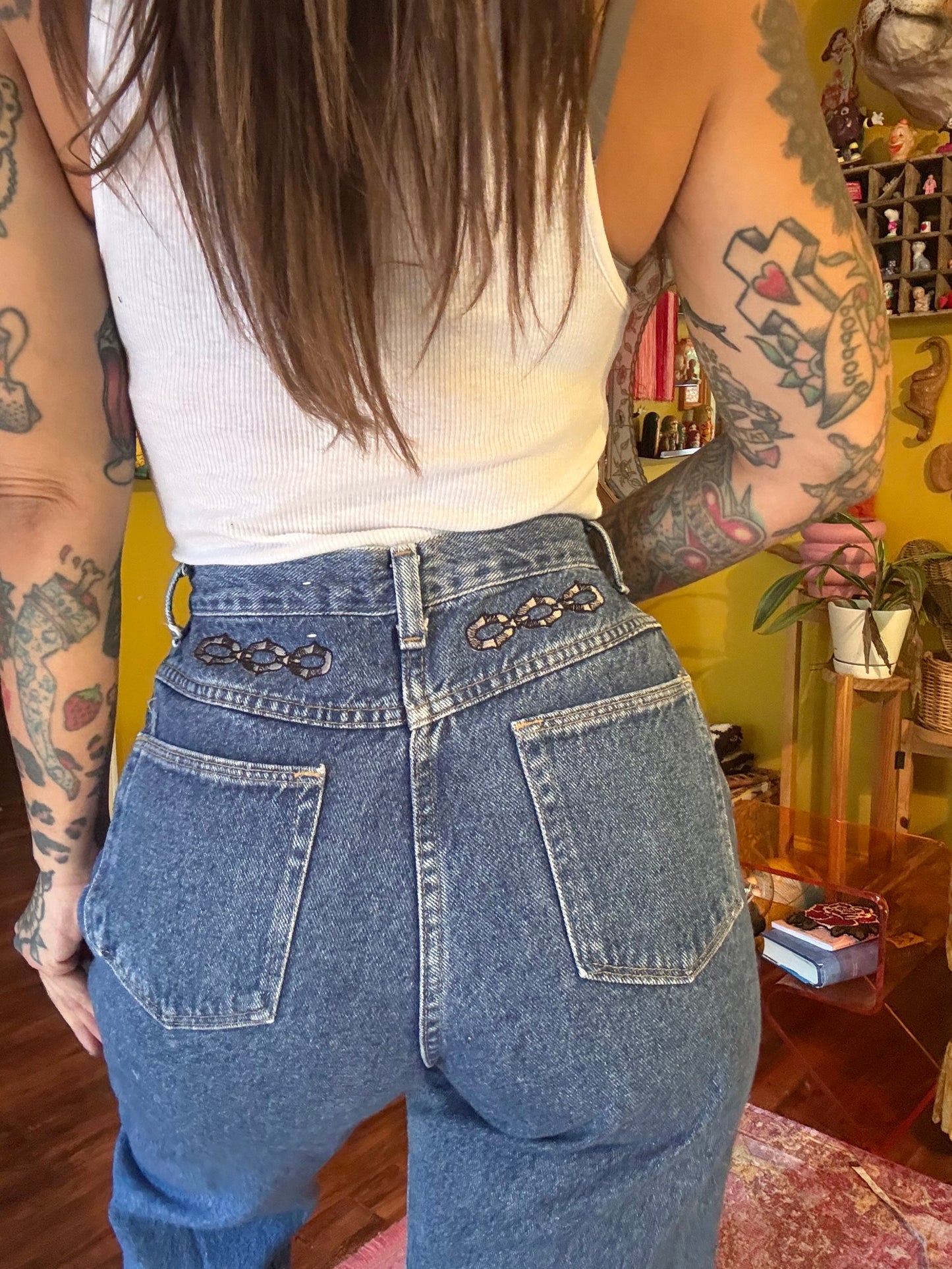The "Off The Leash" 28" Vintage Wrangler Jeans