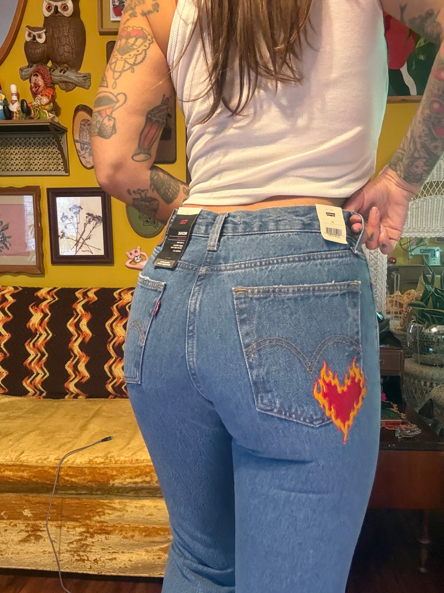 Wear Your Heart On Your Cheek 29" Levi's Wedgie NWT Denim Jeans