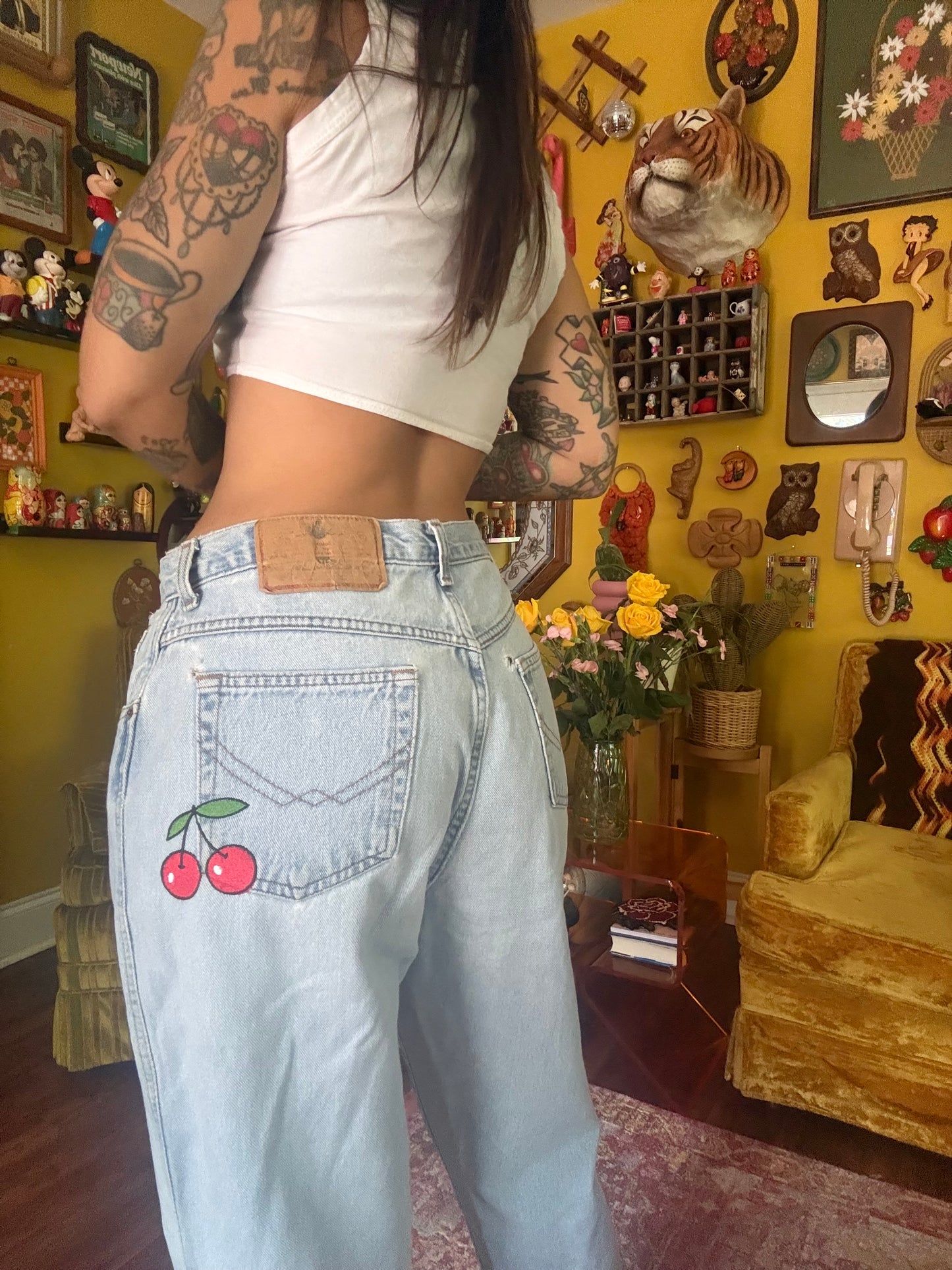 The "Daisy Days" 30" Vintage Gitano Custom Embroidered Jeans