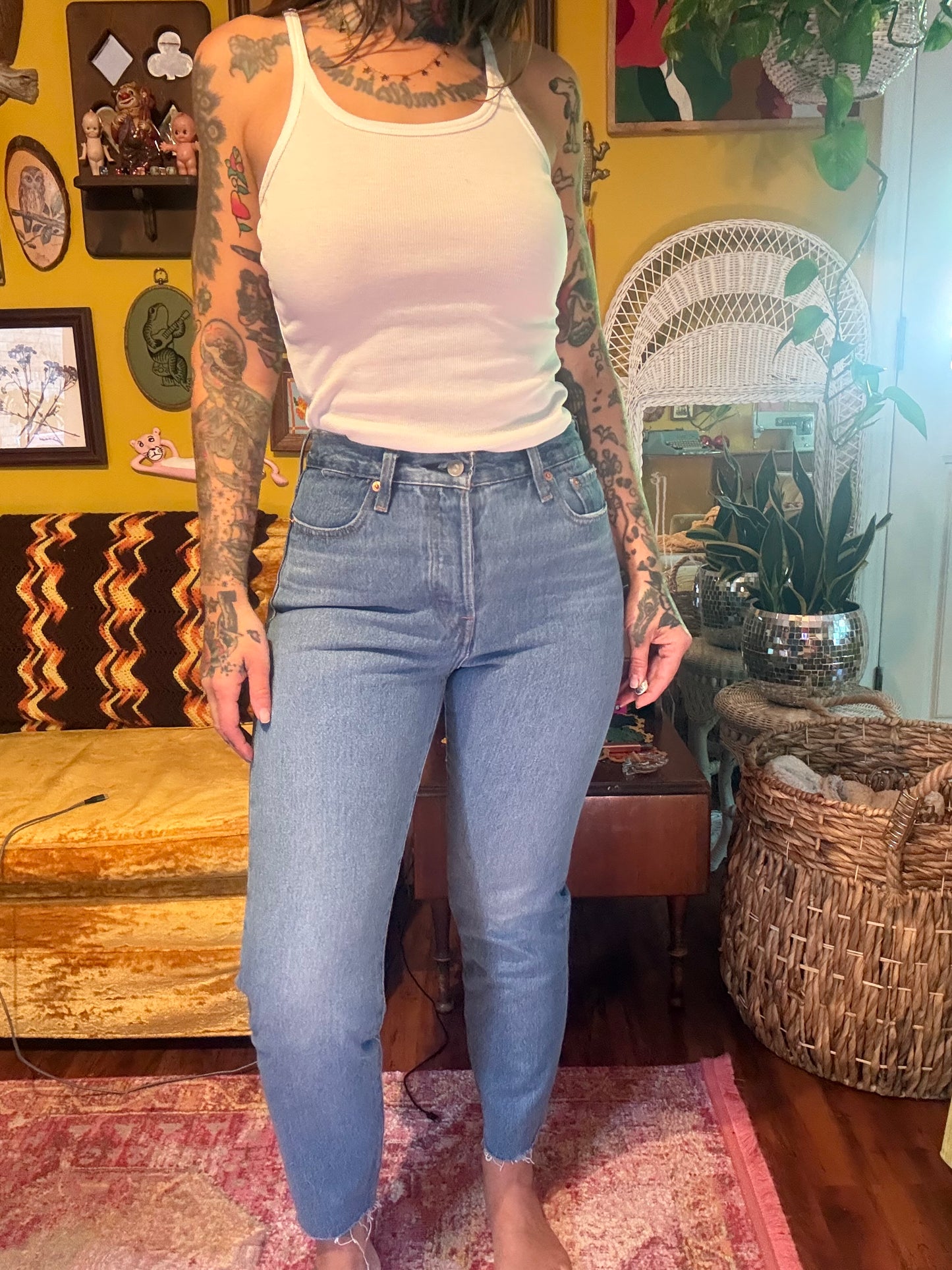 Wear Your Heart On Your Cheek 29" Levi's Wedgie NWT Denim Jeans
