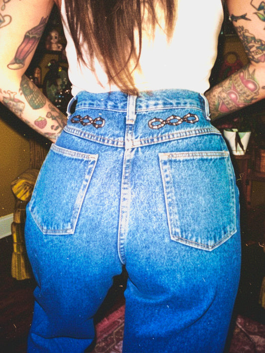 The "Off The Leash" 28" Vintage Wrangler Jeans